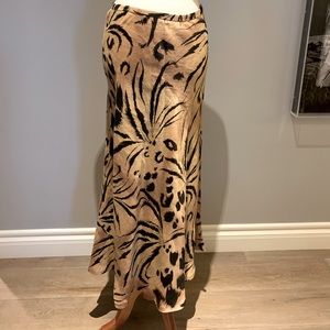 Maxi animal print skirt sz 8